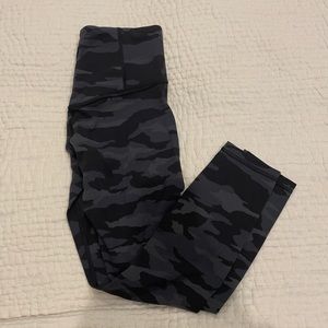 Athleta Elation 7/8 Camo Tight. Small